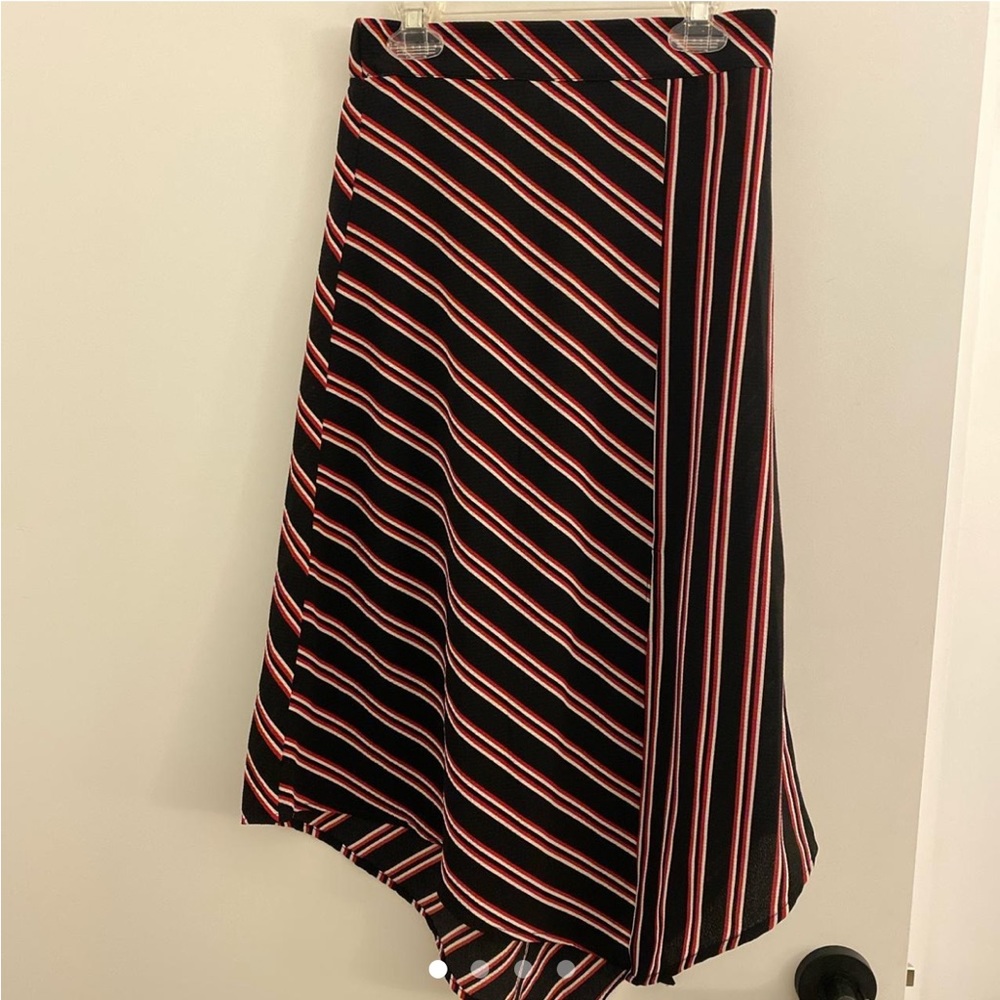 Midi flowy skirt